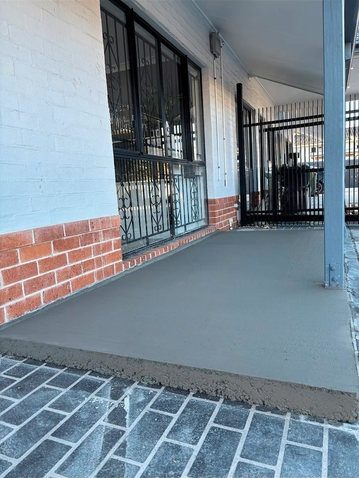 Commercial slab, Logan Central